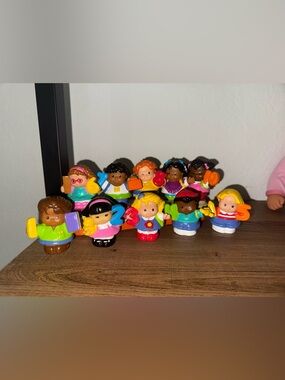 Fisher-Price Little People Multicultural Number Friends - Assorted Colors